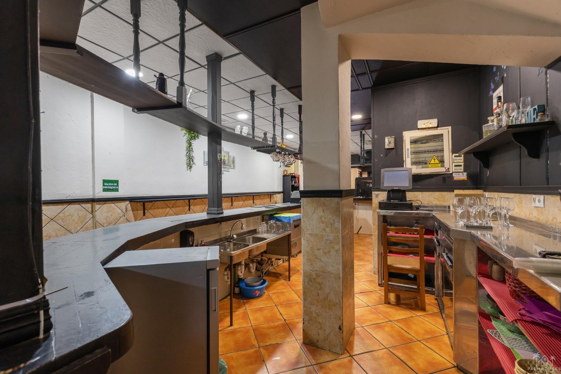 Venta - Comercial - Torrevieja - Estacion de autobuses