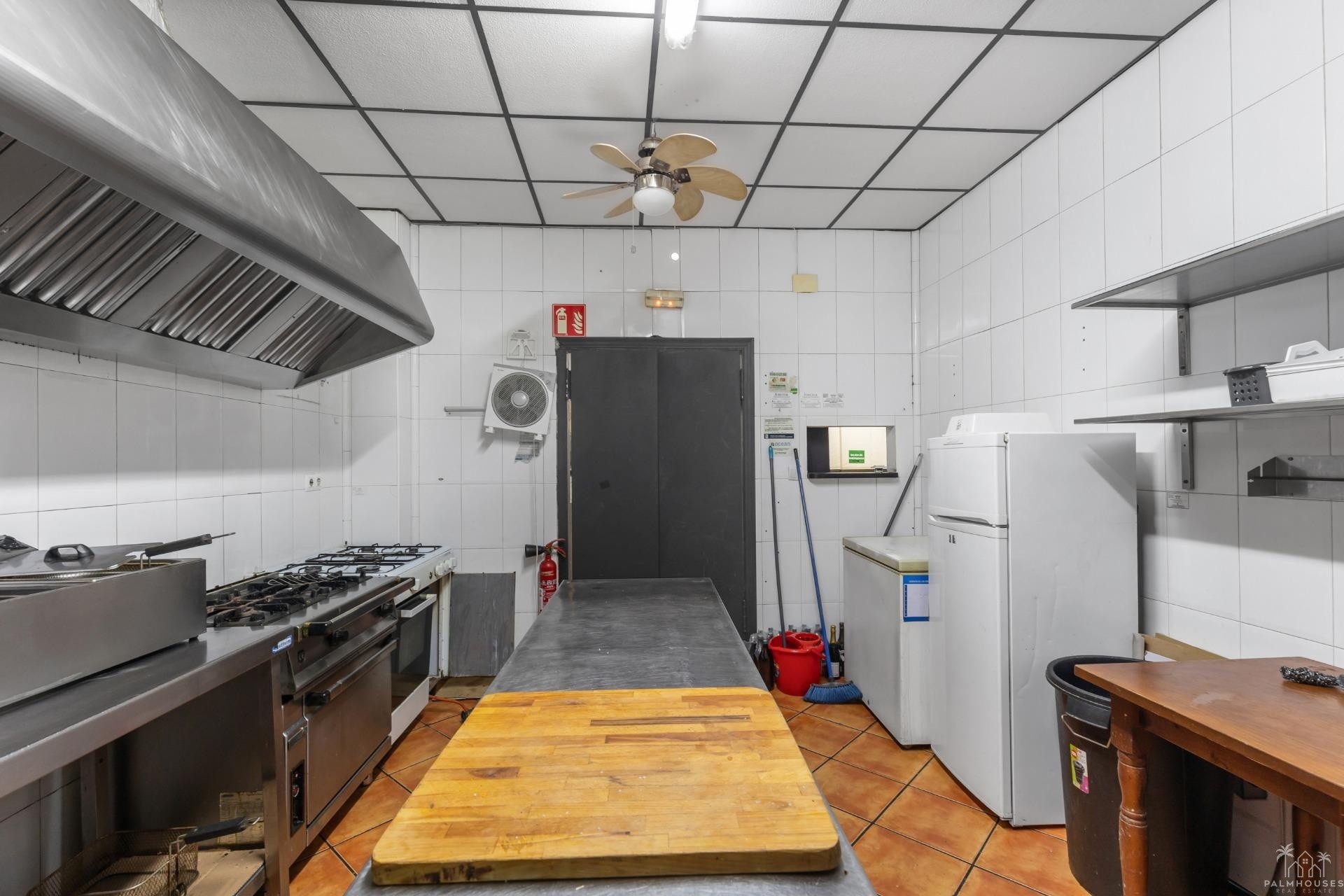 Venta - Comercial - Torrevieja - Estacion de autobuses