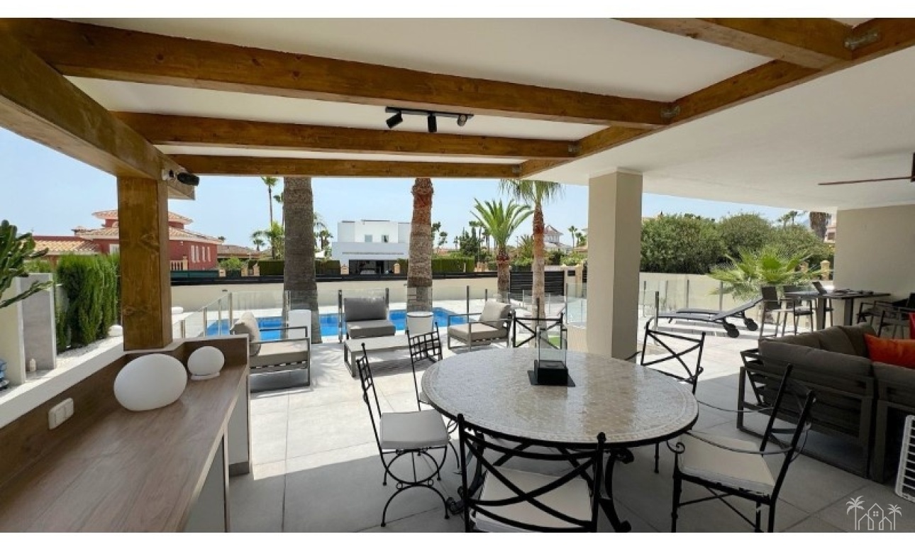 Venta - Villa - Alfaz del Pi - Costa Blanca
