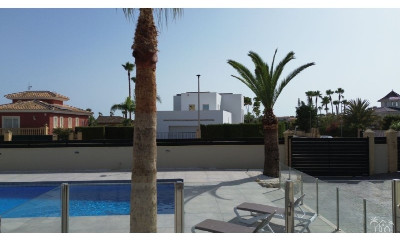Venta - Villa - Alfaz del Pi - Costa Blanca