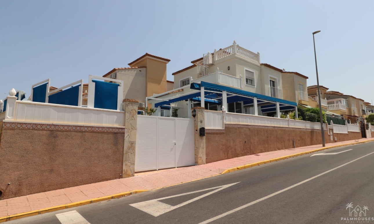 Venta - Villa - Algorfa - Montebello