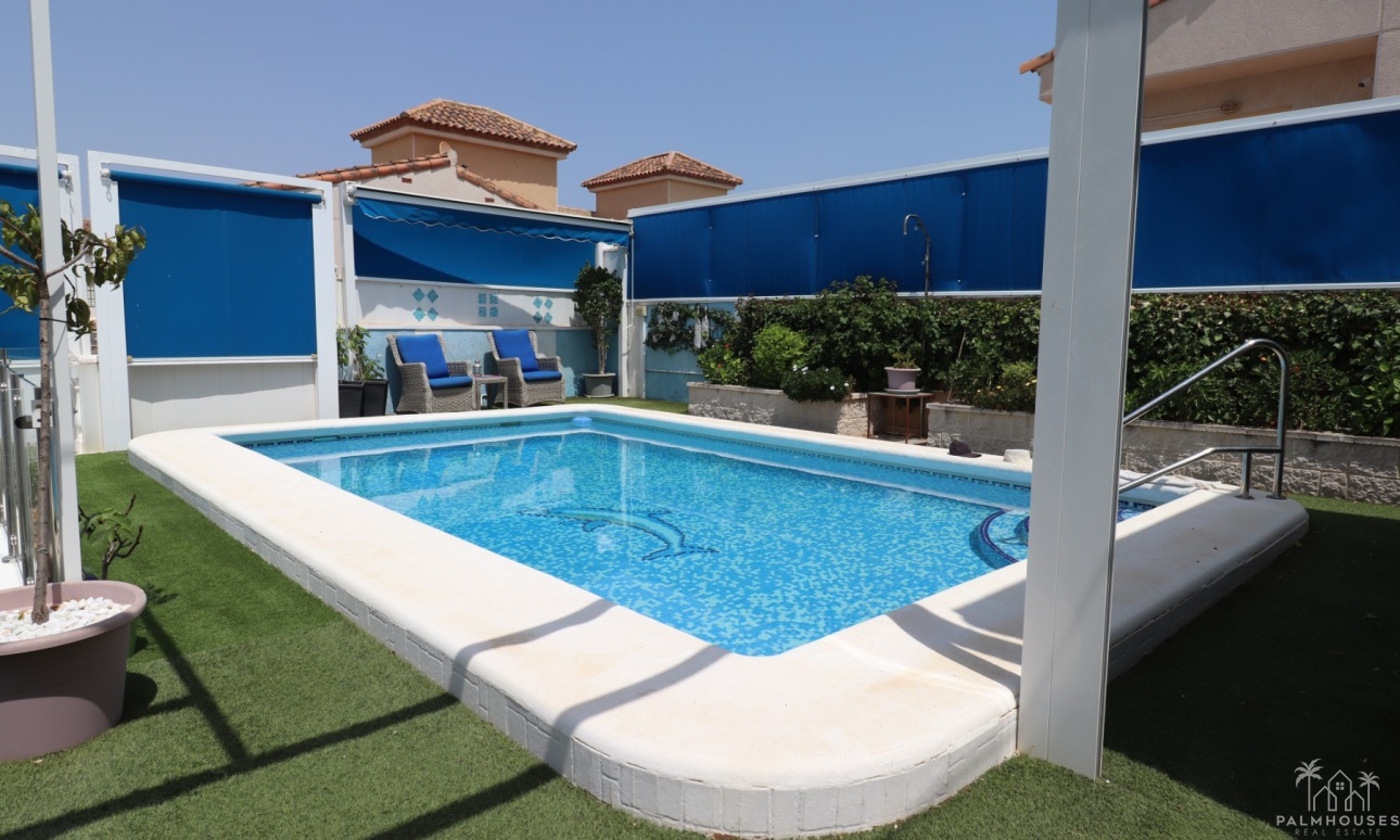 Venta - Villa - Algorfa - Montebello