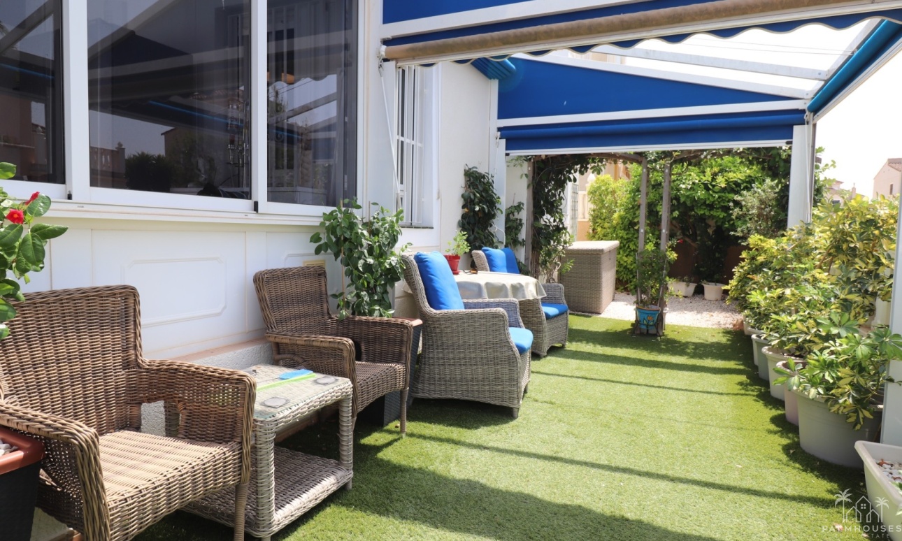 Venta - Villa - Algorfa - Montebello