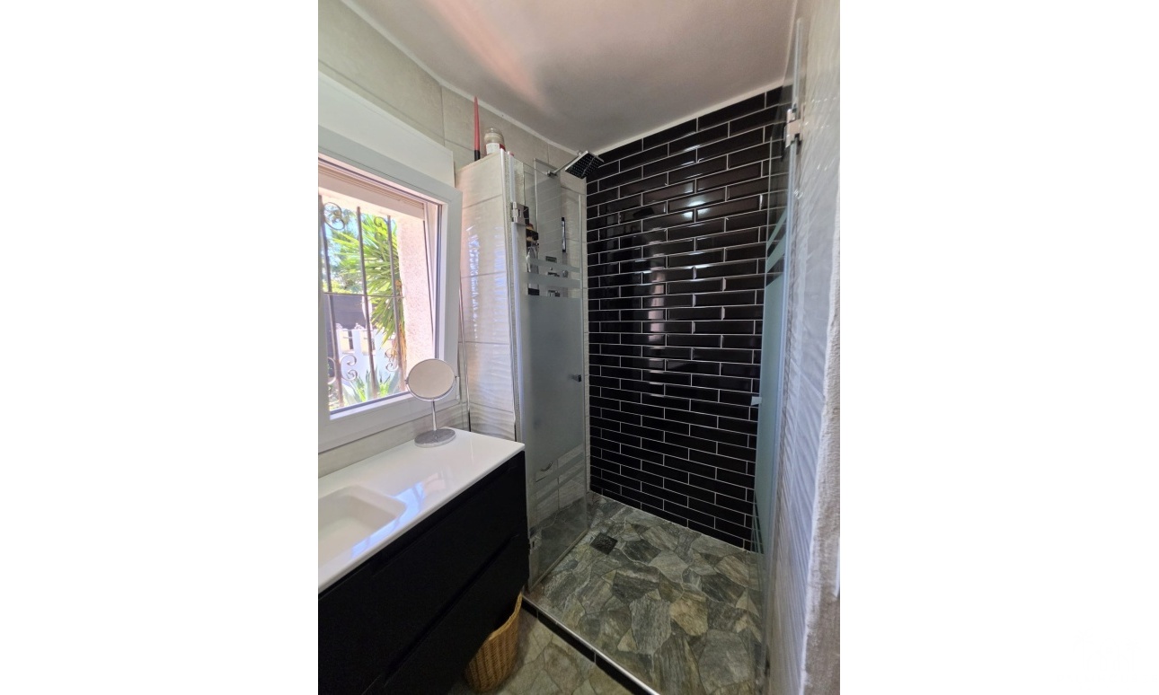 Venta - Villa - Algorfa - Montemar