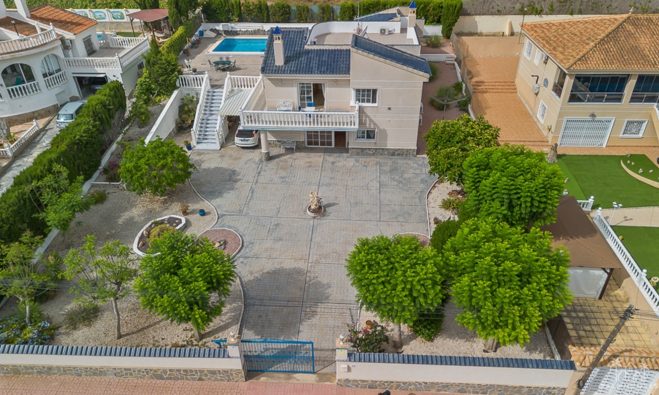 Venta - Villa - Algorfa
