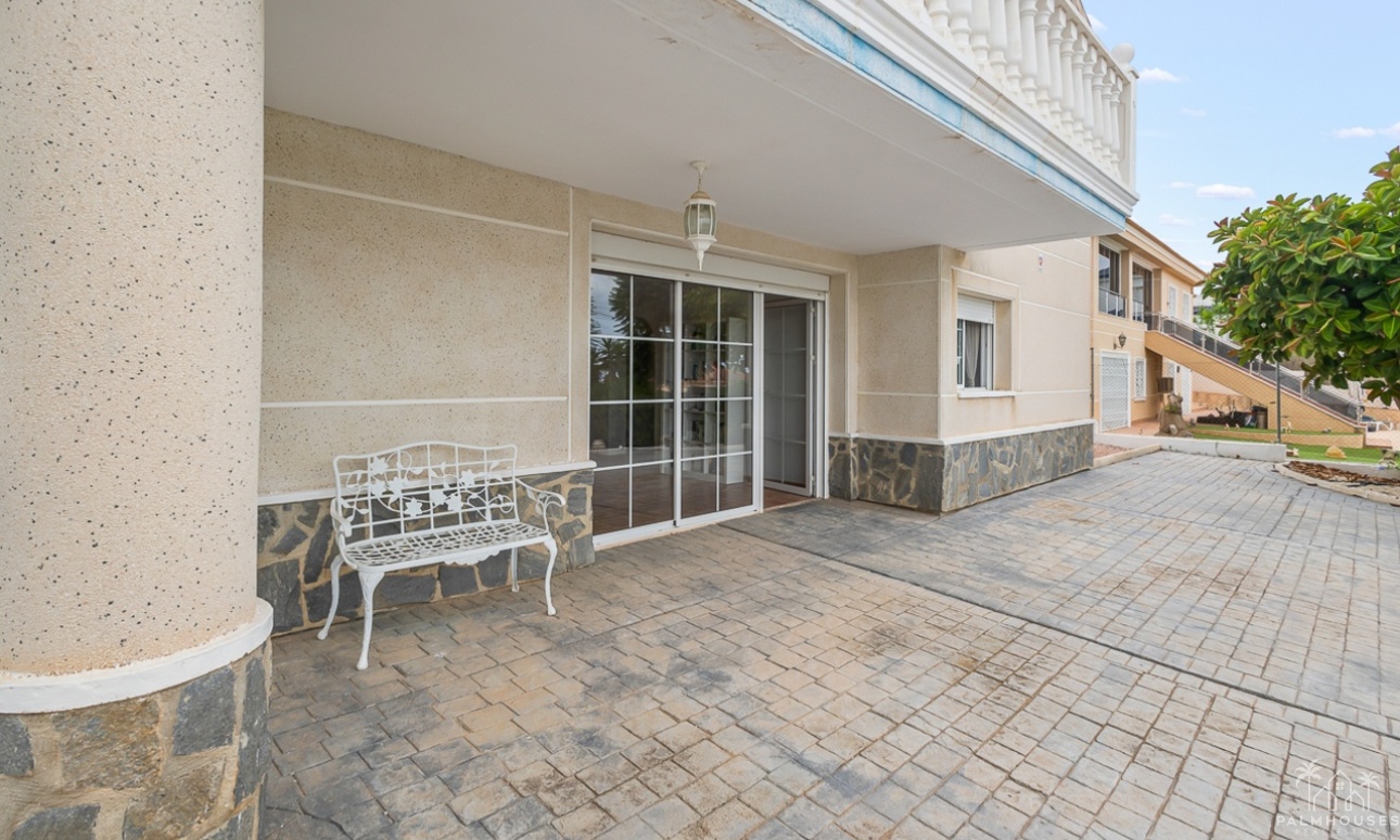 Venta - Villa - Algorfa