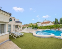 Venta - Villa - Algorfa