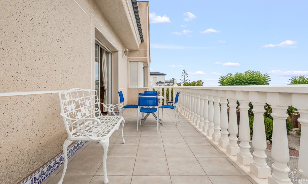 Venta - Villa - Algorfa