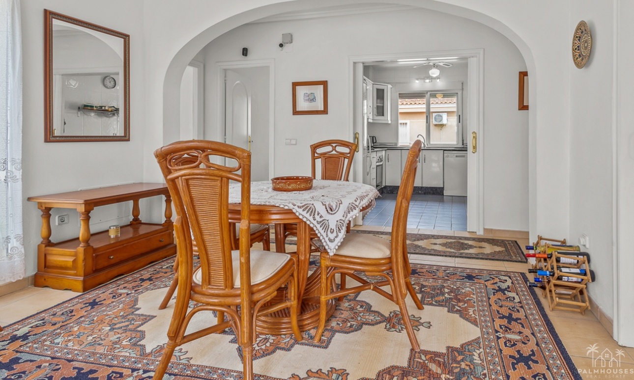 Venta - Villa - Algorfa