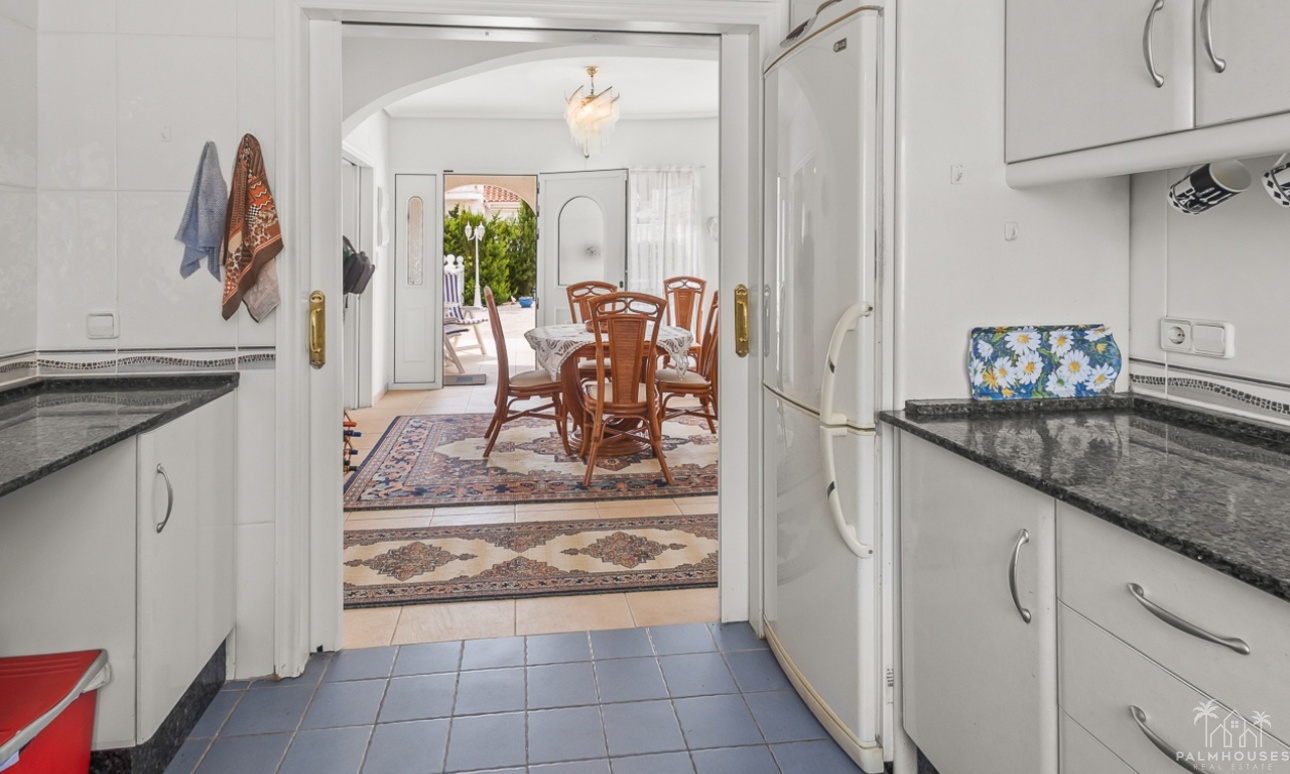 Venta - Villa - Algorfa