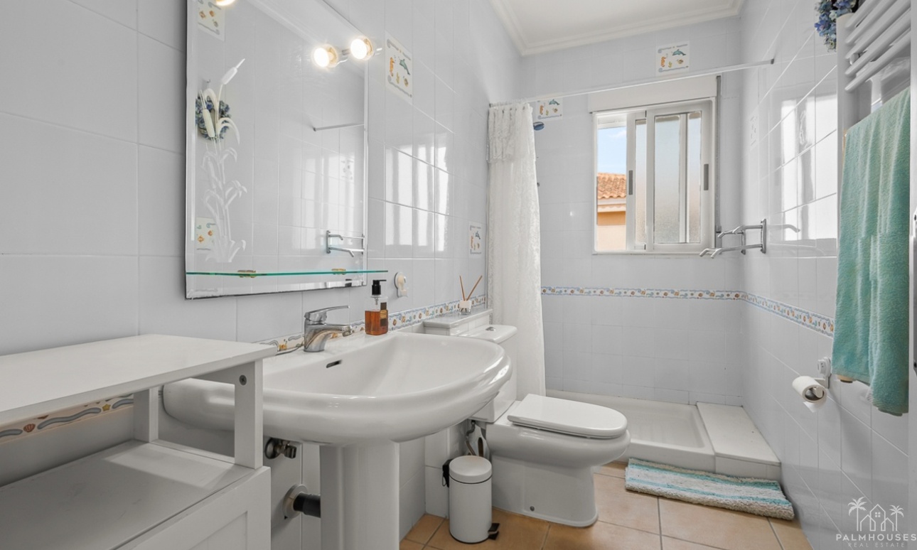 Venta - Villa - Algorfa