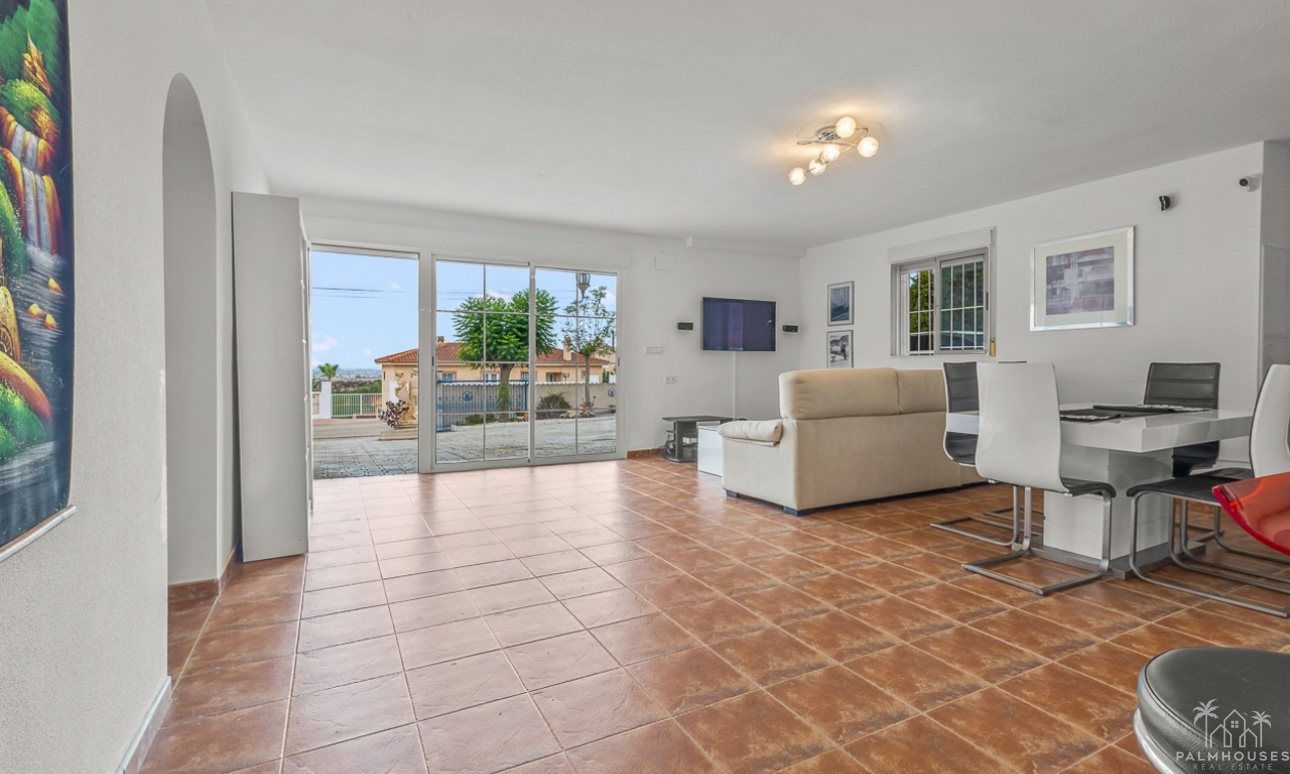 Venta - Villa - Algorfa