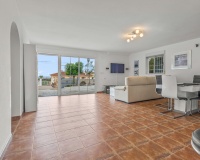 Venta - Villa - Algorfa