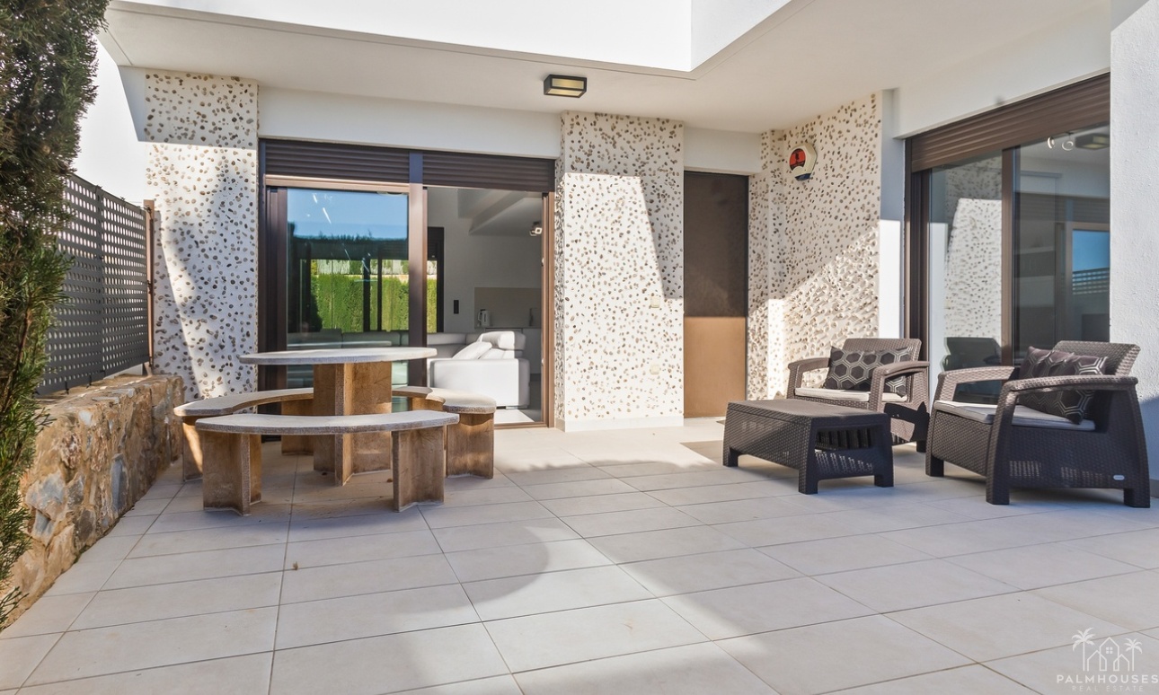 Venta - Villa - Algorfa