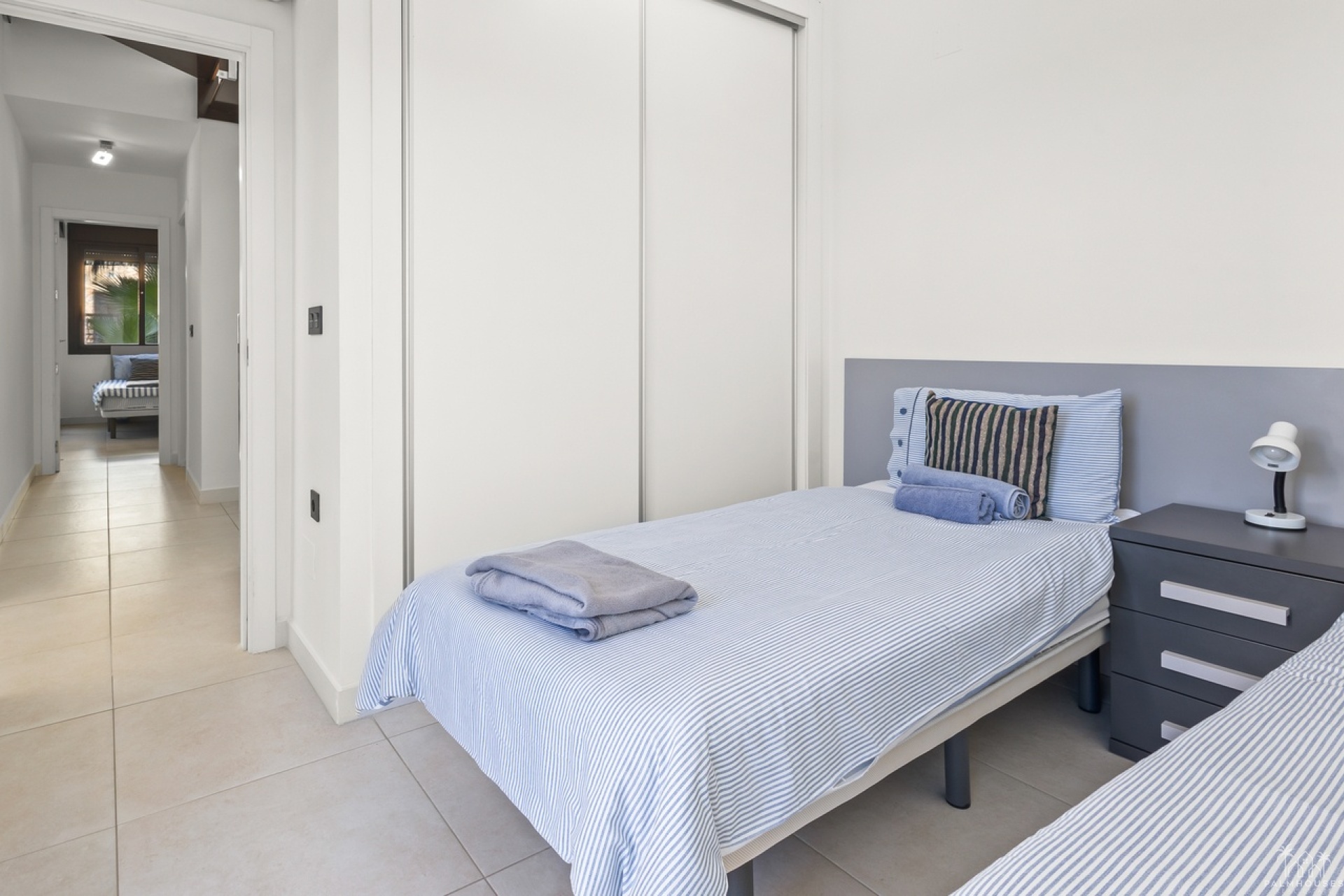 Venta - Villa - Algorfa