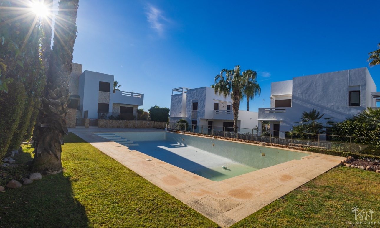 Venta - Villa - Algorfa