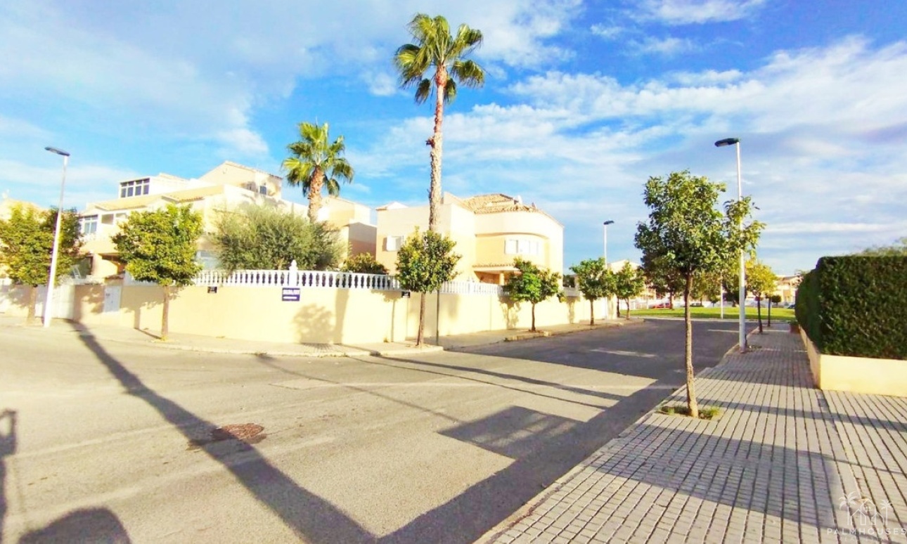 Venta - Villa - Alicante City - La Torreta
