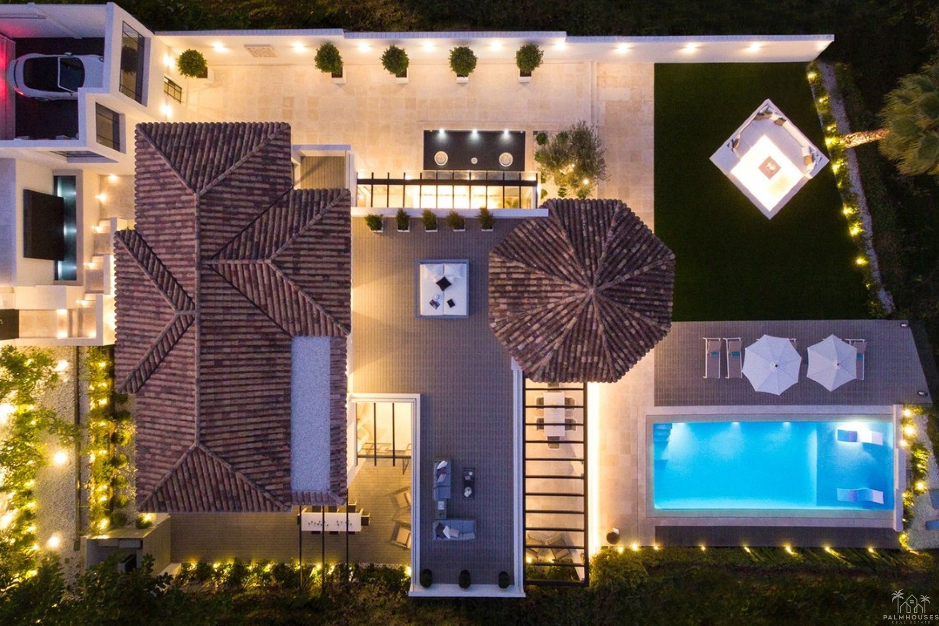 Venta - Villa - Aloha - Inland