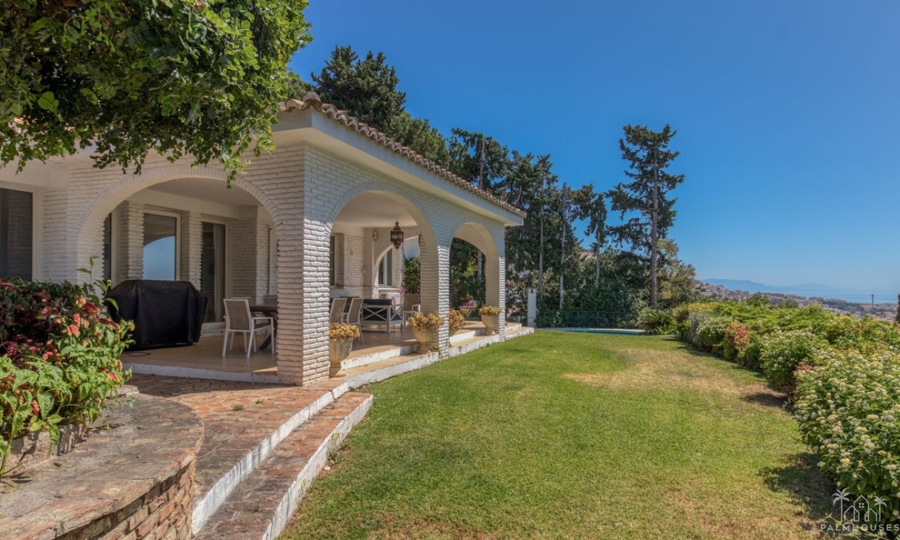 Venta - Villa - Benalmádena - Costa del Sol