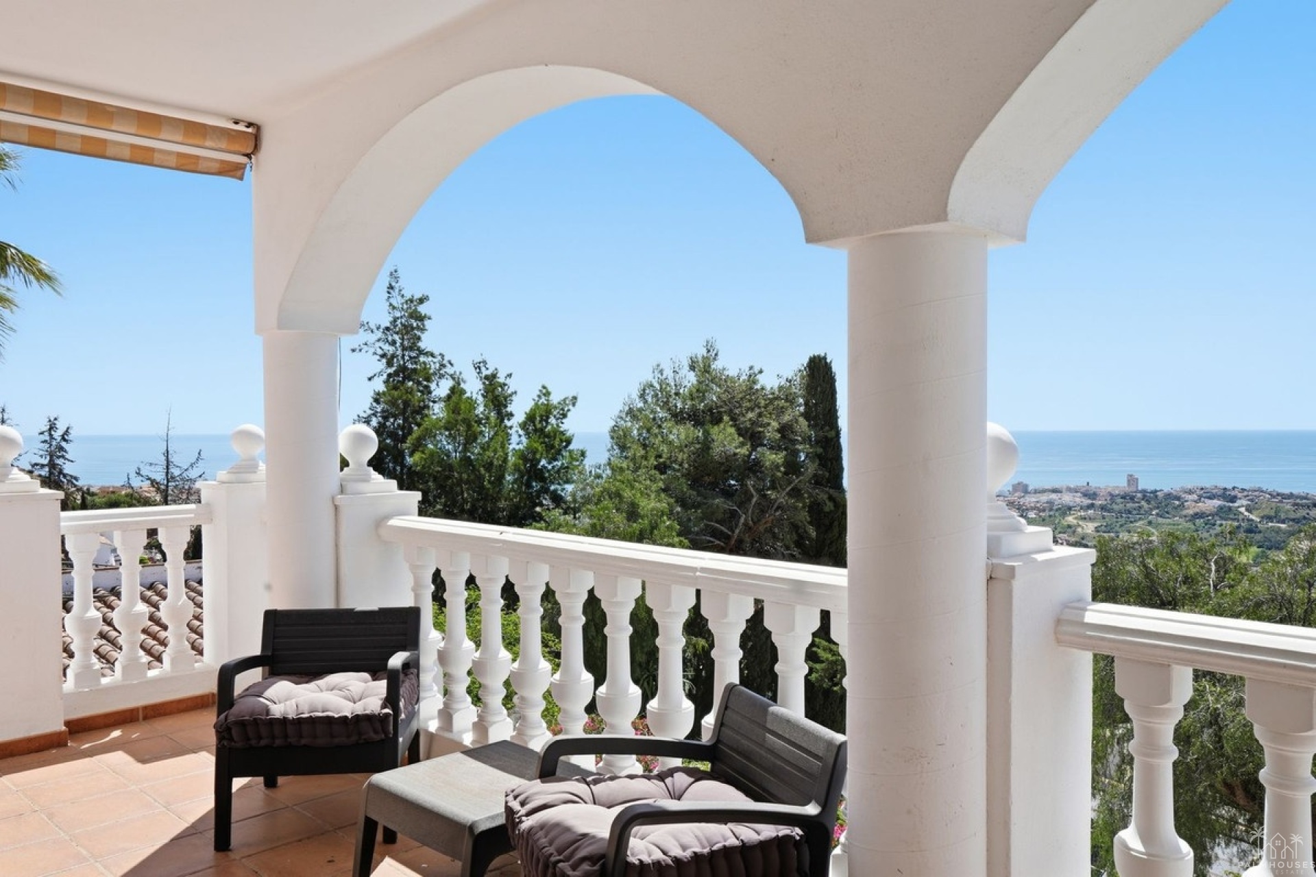 Venta - Villa - Benalmádena - Costa del Sol