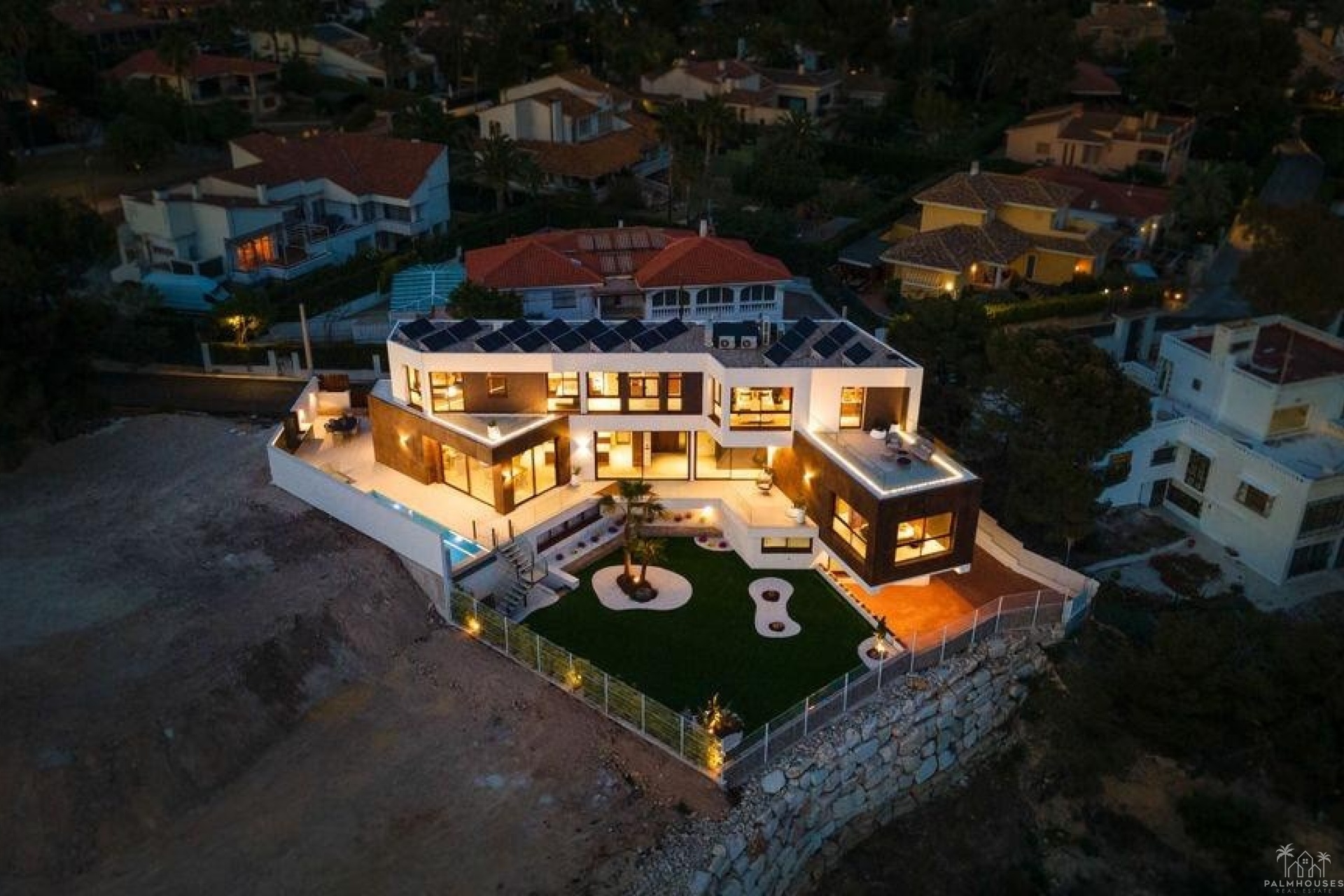 Venta - Villa - Benidorm - Benidorm Centro