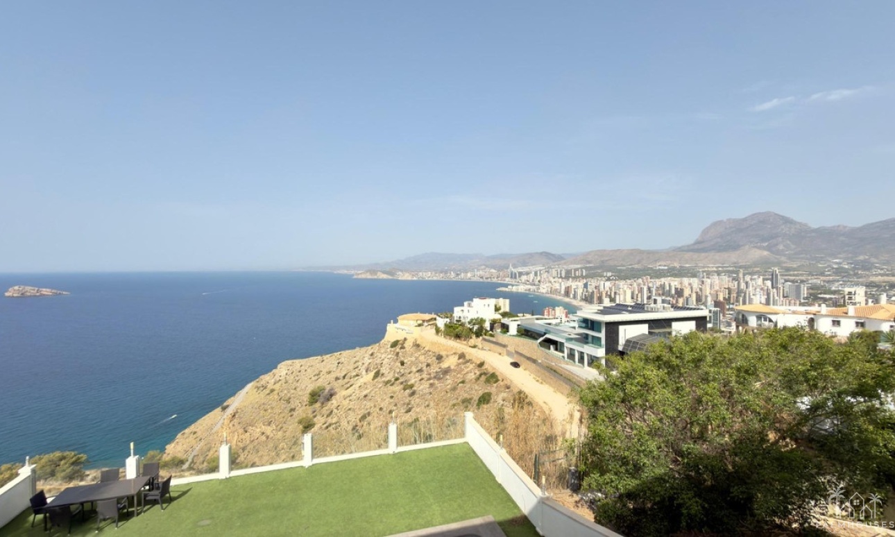 Venta - Villa - Benidorm - Benidorm Centro