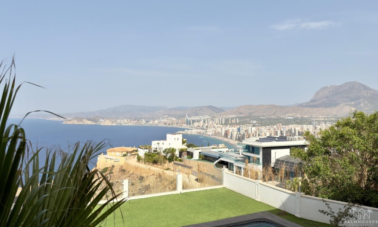 Venta - Villa - Benidorm - Benidorm Centro