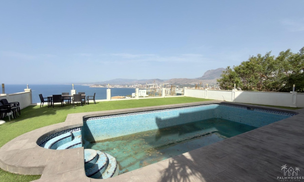 Venta - Villa - Benidorm - Benidorm Centro