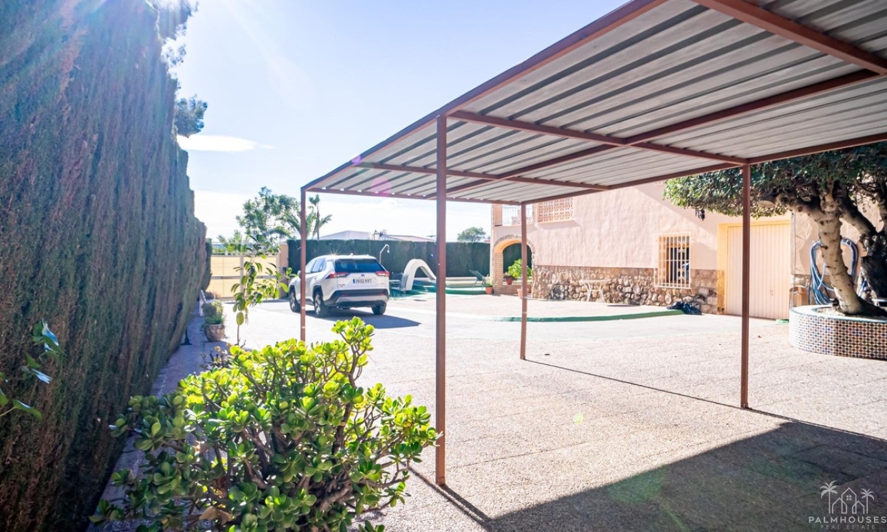 Venta - Villa - Benidorm - Benidorm Centro