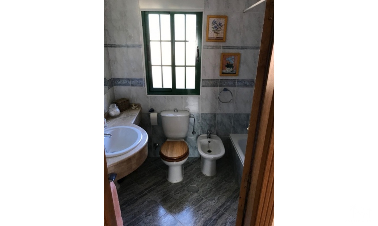 Venta - Villa - Benidorm - Benidorm Centro