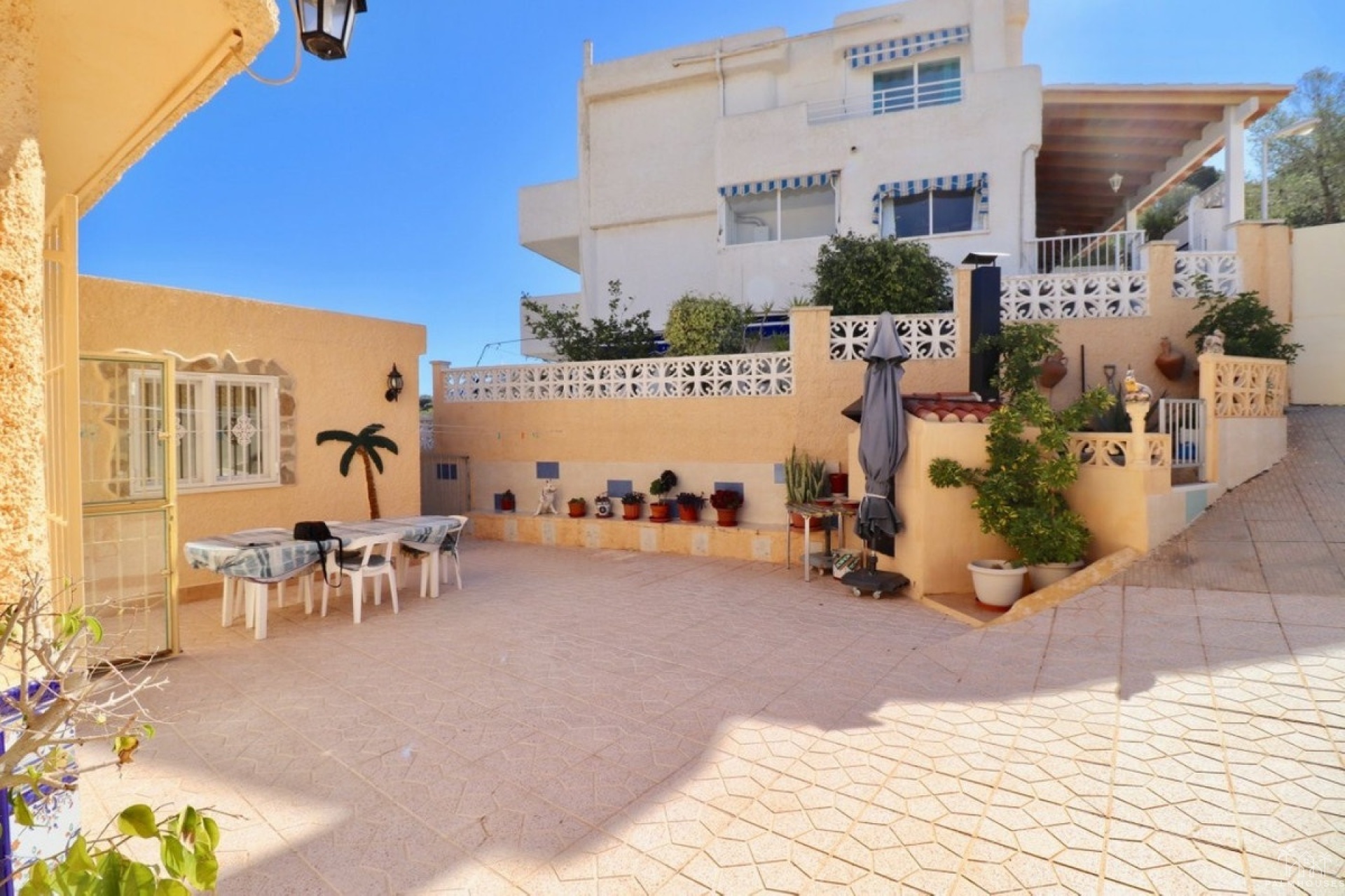 Venta - Villa - Benidorm - Benidorm Centro
