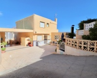 Venta - Villa - Benidorm - Benidorm Centro
