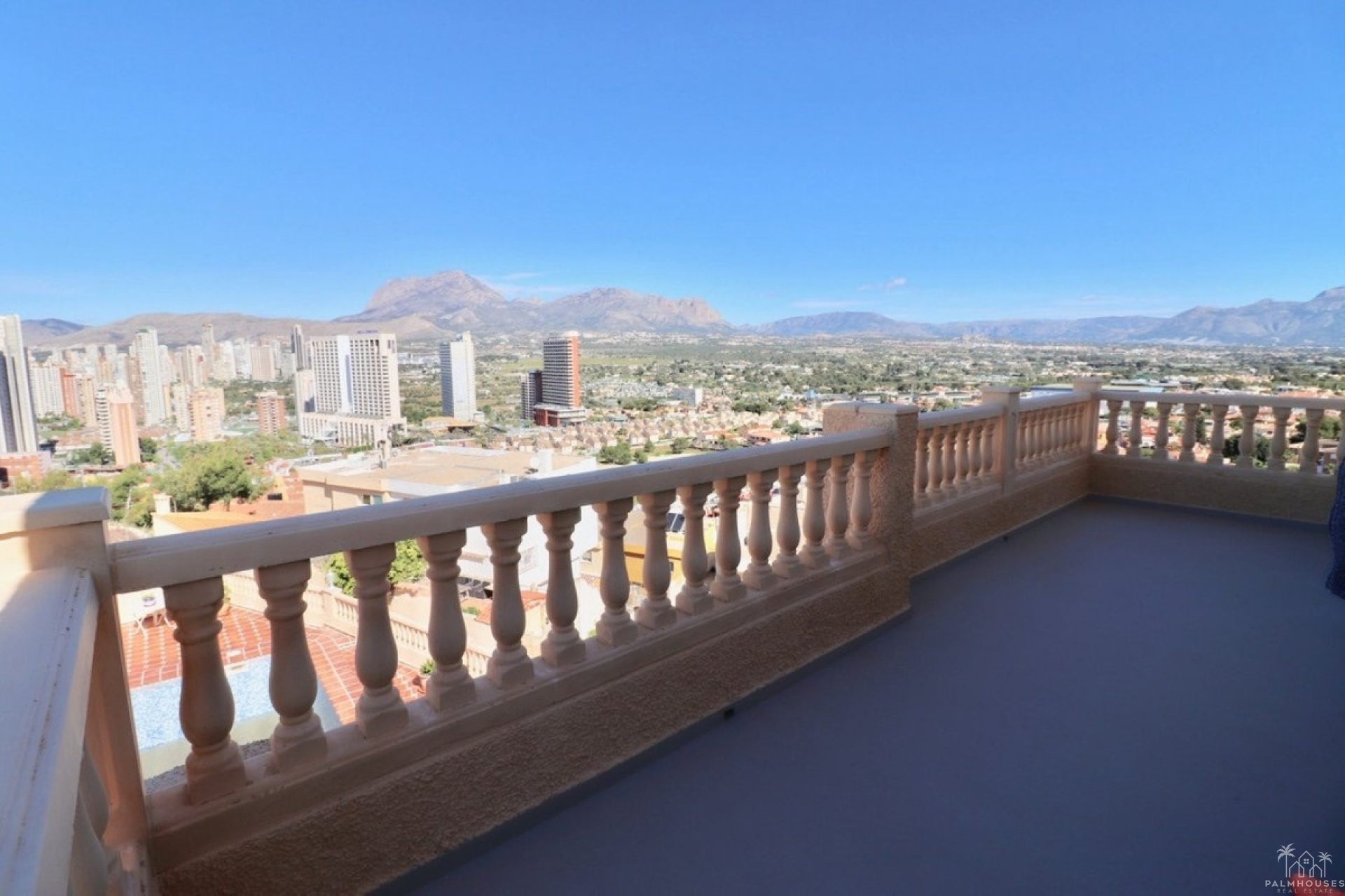 Venta - Villa - Benidorm - Benidorm Centro