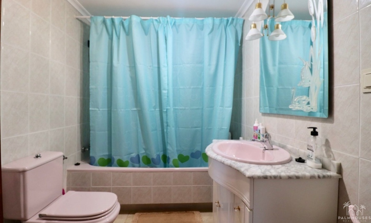 Venta - Villa - Benidorm - Benidorm Centro