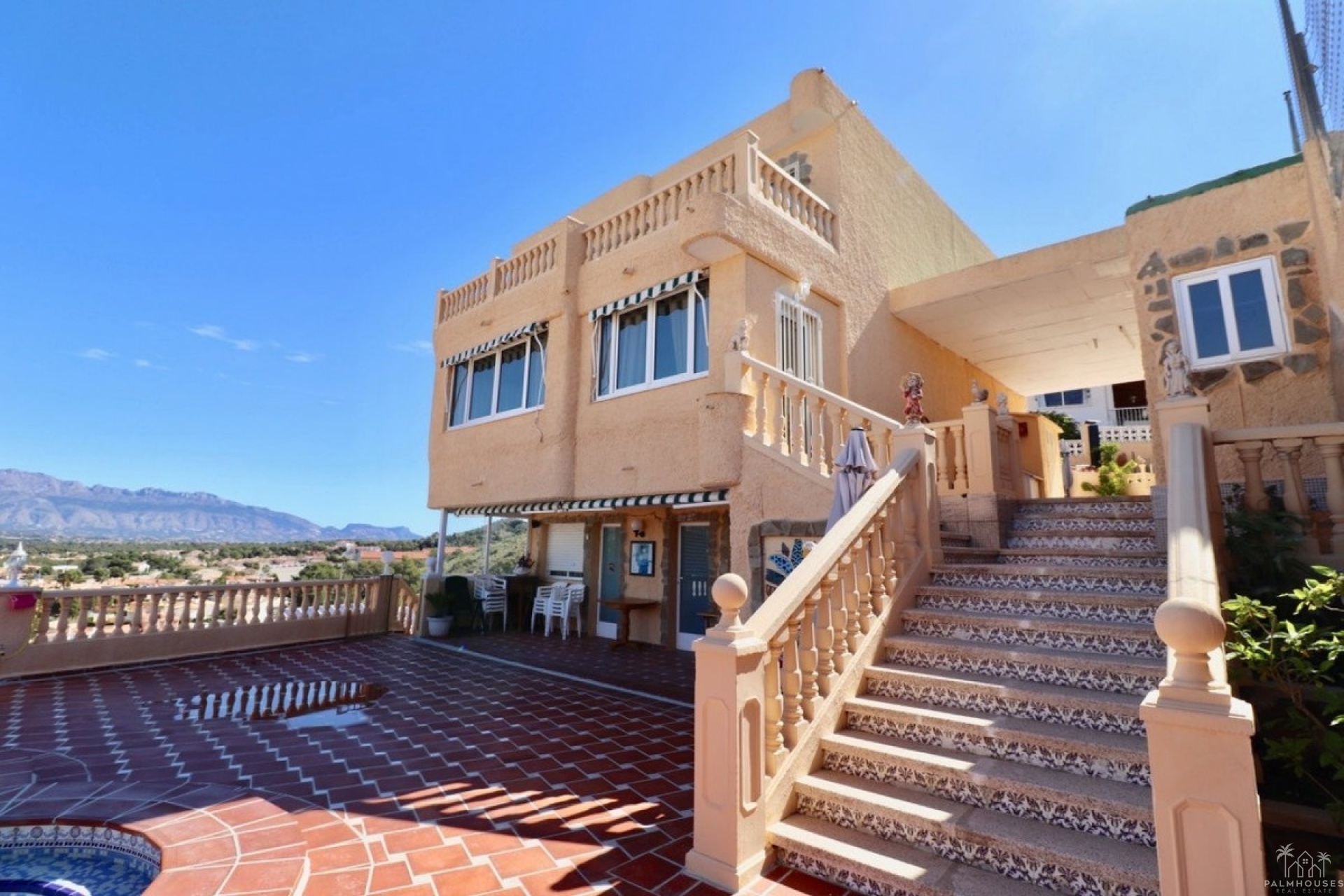 Venta - Villa - Benidorm - Benidorm Centro