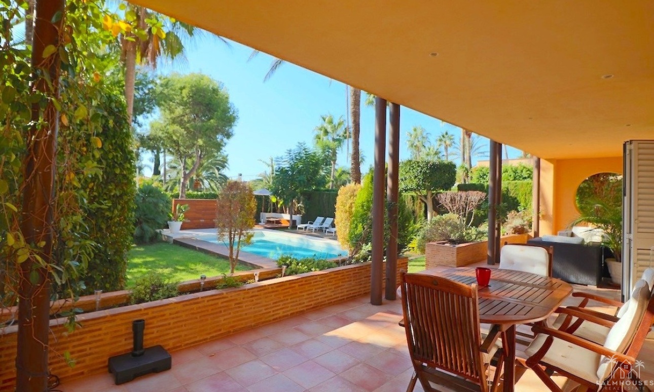 Venta - Villa - Benidorm - Benidorm Centro