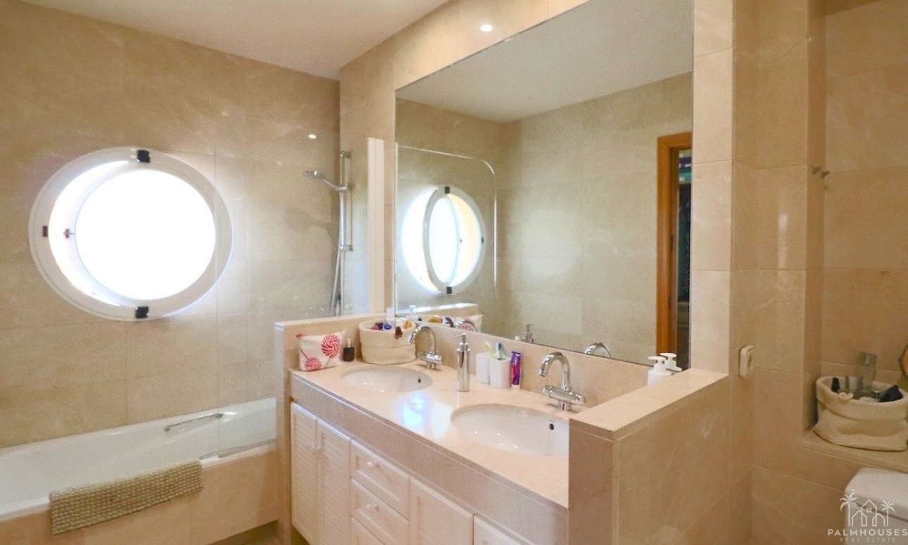 Venta - Villa - Benidorm - Benidorm Centro