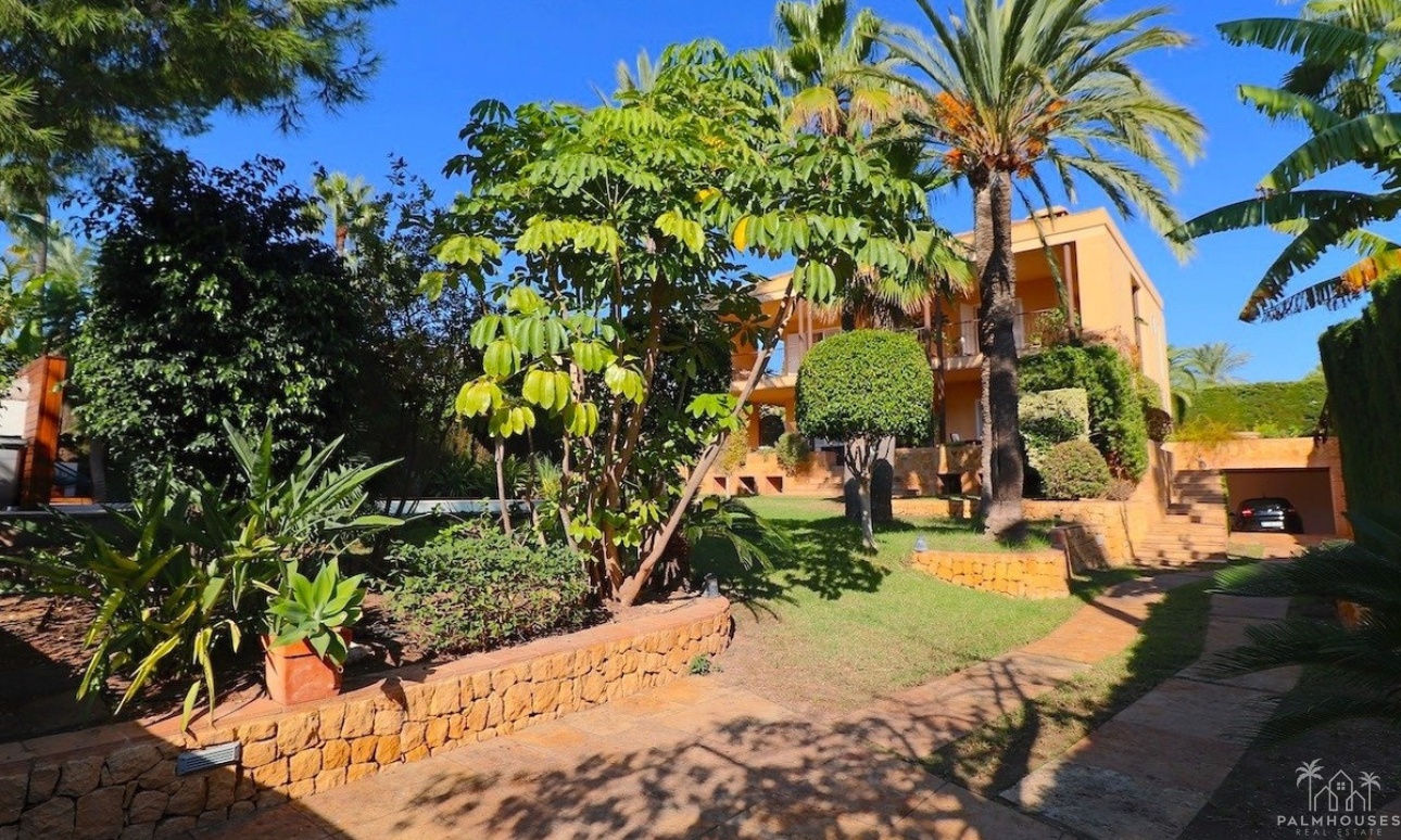 Venta - Villa - Benidorm - Benidorm Centro