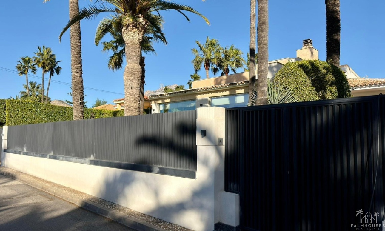 Venta - Villa - Benidorm - Benidorm Centro