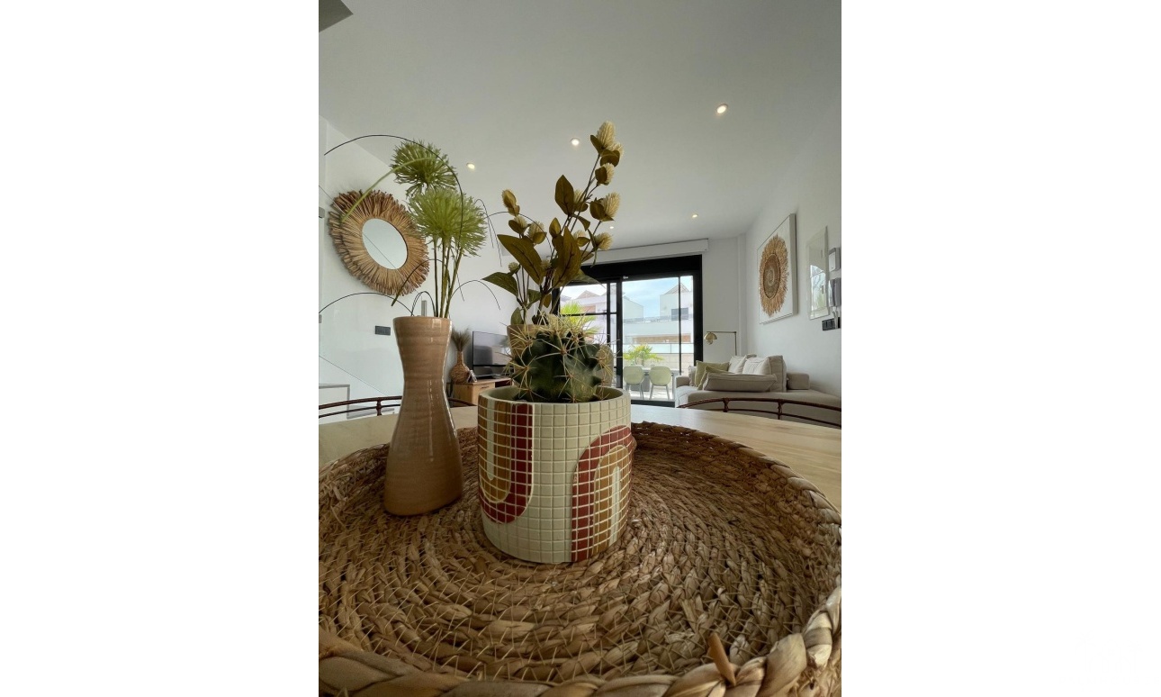 Venta - Villa - Benijofar