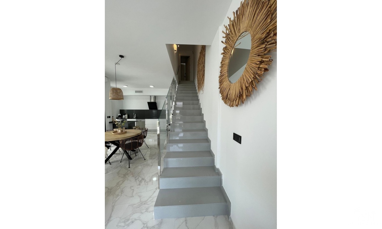 Venta - Villa - Benijofar