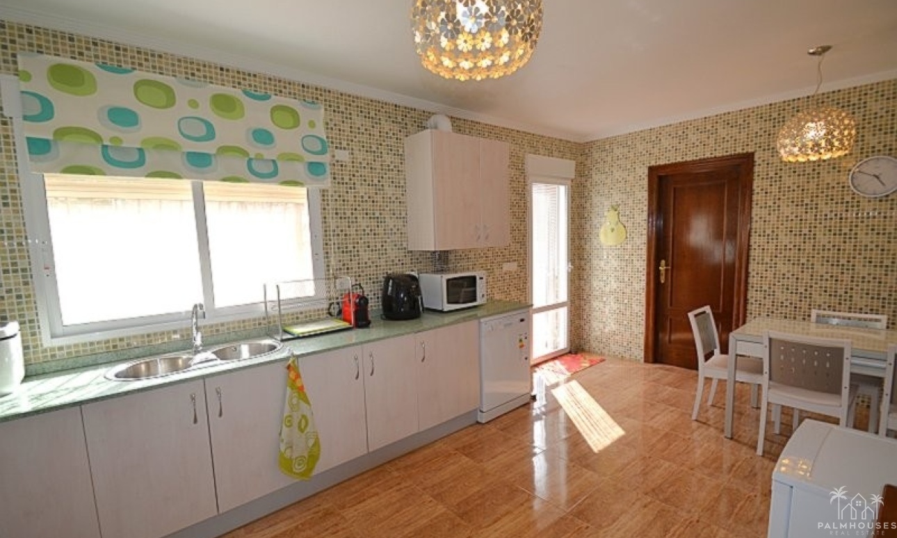 Venta - Villa - Campos del Río - Inland