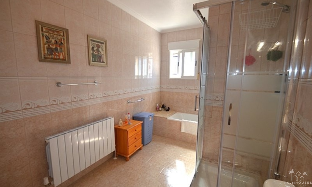 Venta - Villa - Campos del Río - Inland