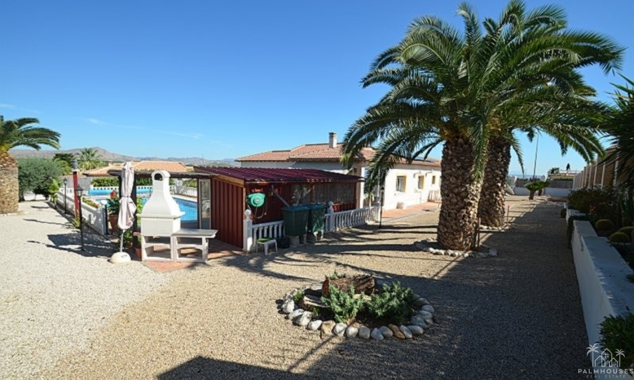 Venta - Villa - Campos del Río - Inland