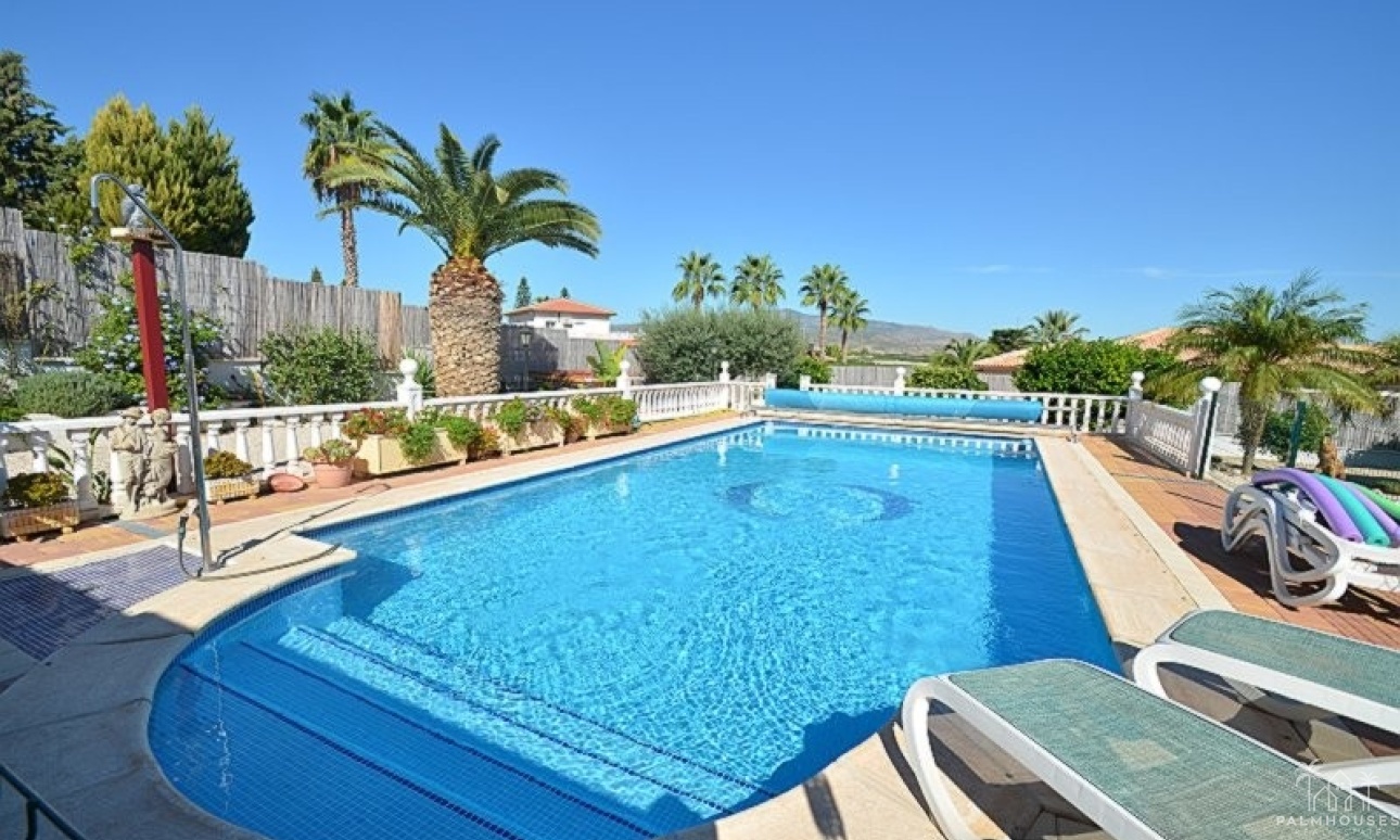Venta - Villa - Campos del Río - Inland
