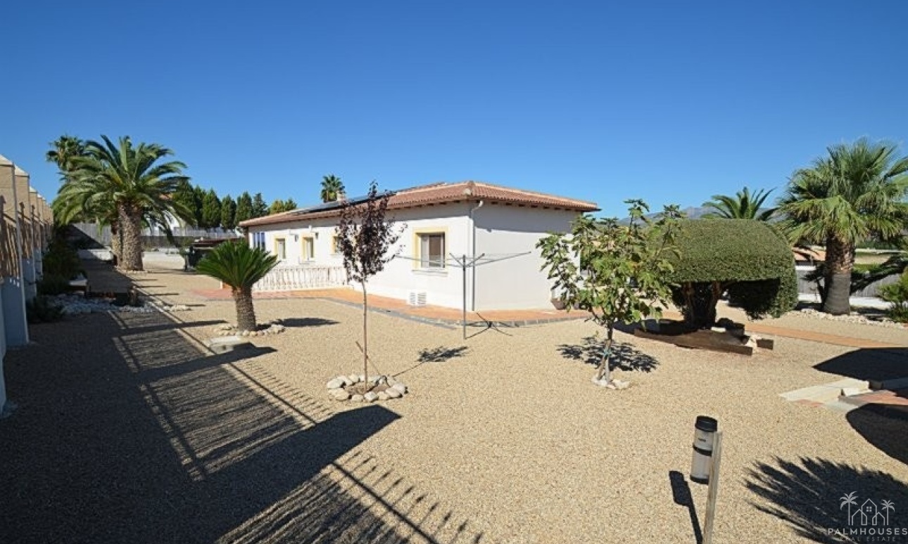 Venta - Villa - Campos del Río - Inland