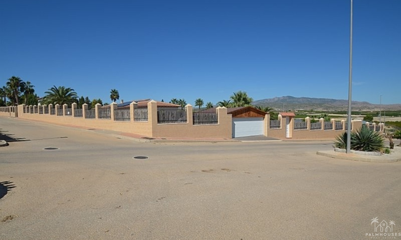 Venta - Villa - Campos del Río - Inland