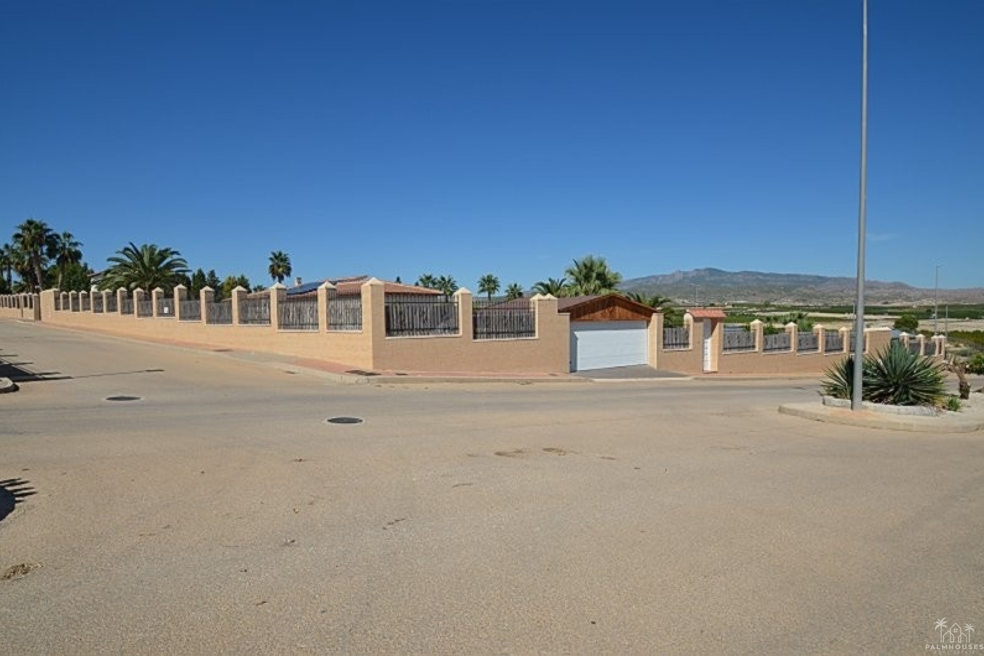 Venta - Villa - Campos del Río - Inland