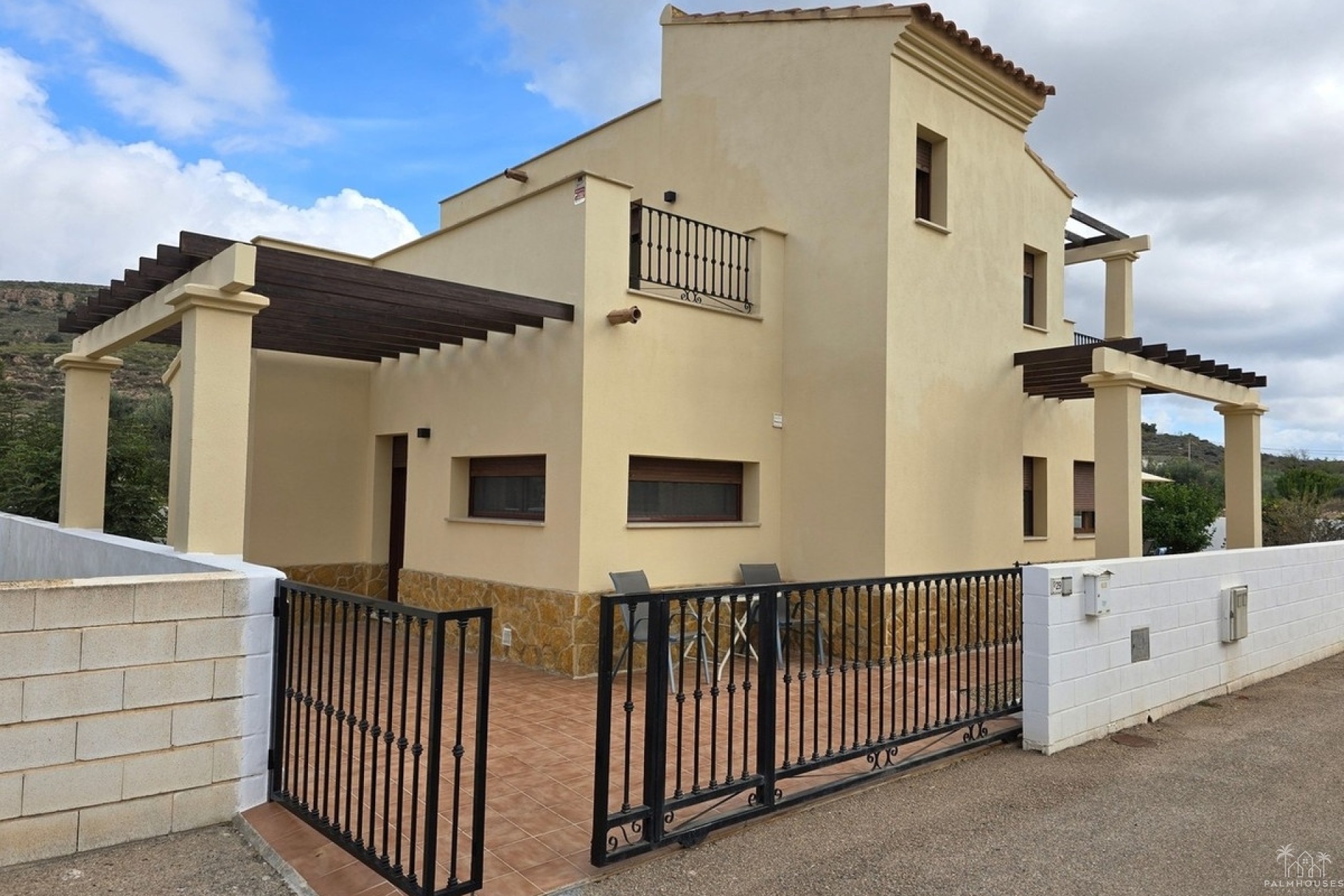 Venta - Villa - Cariatiz