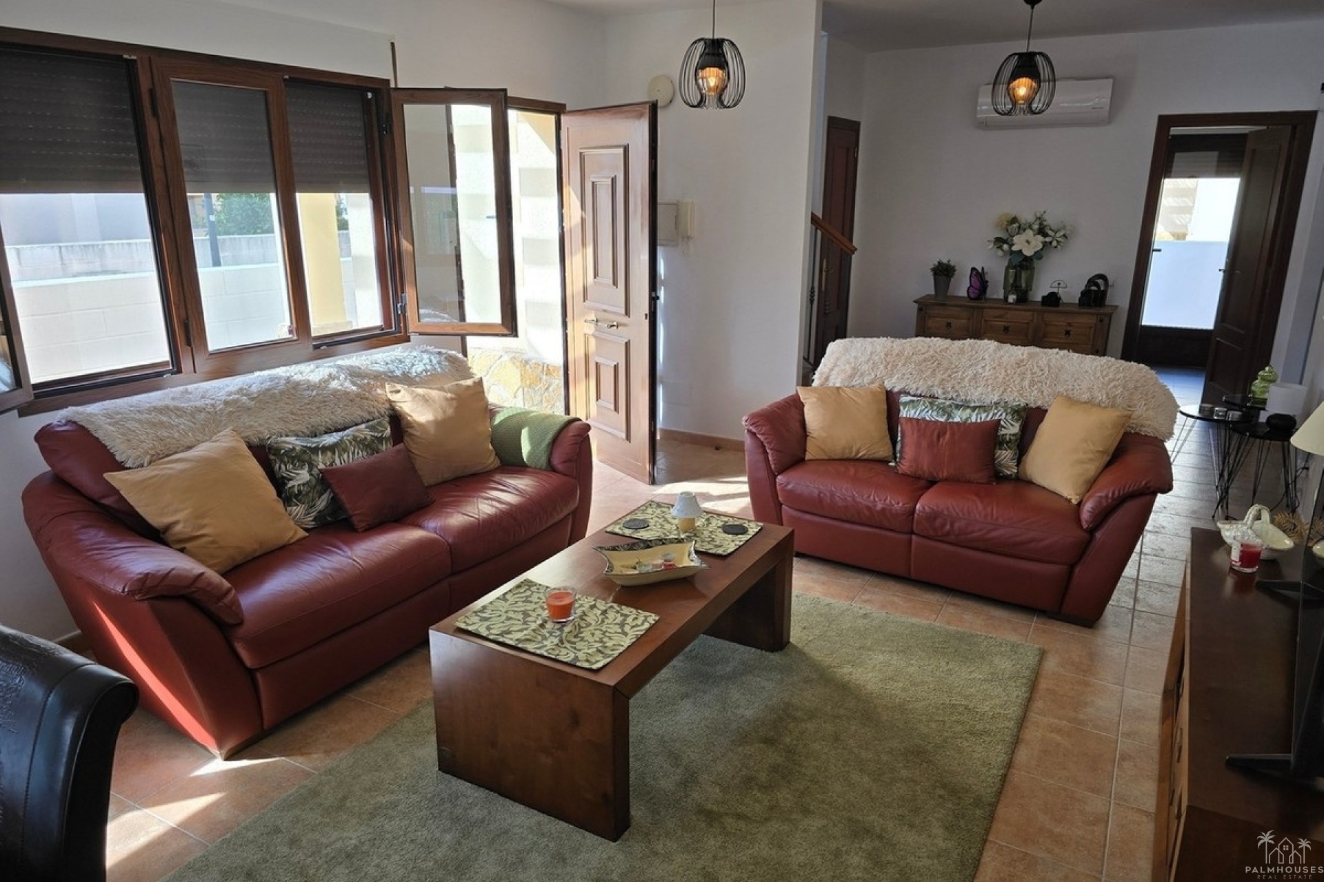 Venta - Villa - Cariatiz
